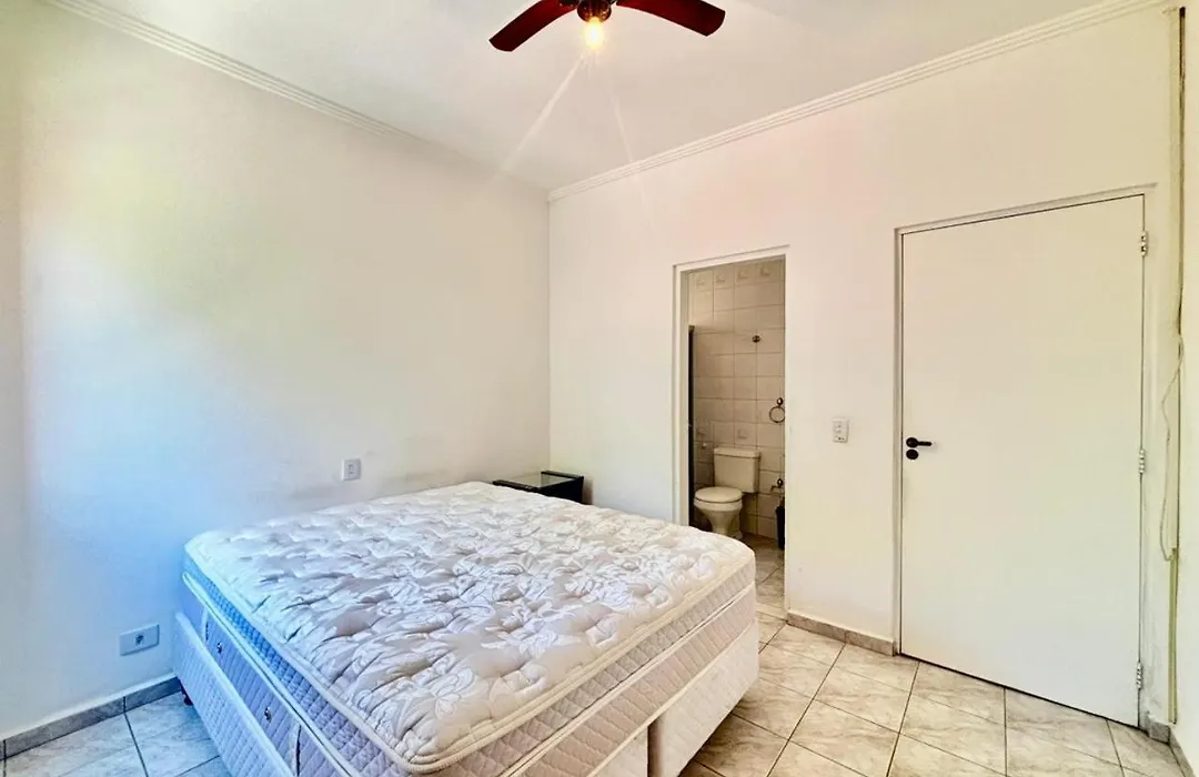 Apto próximo da praia com garagem-1